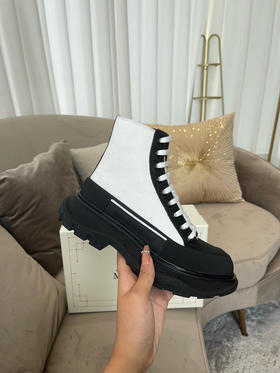 黑白拼色高帮帆布
