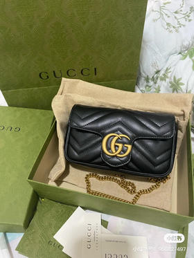 Gucci超迷你marmont