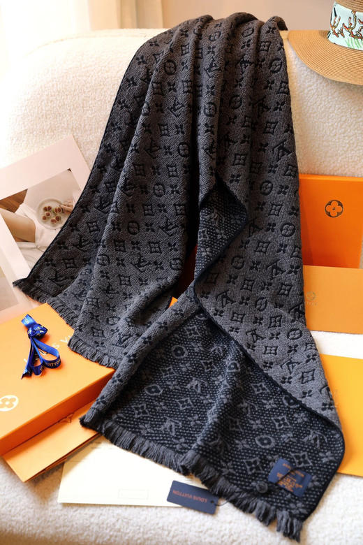 lv路易威登男款围巾-炭黑 商品图6