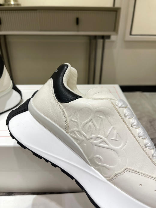 麦昆新款运动鞋-白色黑尾 商品图7