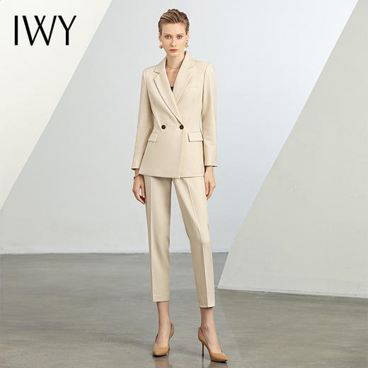 IWY/秋冬套装新款女装米白色时尚气质洋气职业装西装裤子两件套C12312+P12312 商品图0