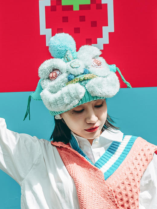 【2.10停发】芽小七原创手工国潮青色醒狮毛线帽子女秋冬百搭毛织保暖运动帽 商品图2