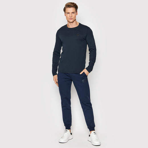 EMPORIO ARMANI 阿玛尼 男士棉质微型徽标贴片圆领长袖T恤 深蓝色 8NPT09 PJNQZ 1578 商品图3