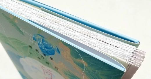 毛边本！！！《荷物志：博物馆里的千年荷韵》，浙江省博物馆编，16开，精装，上海书画出版社2022年10月一版一印。定价118元，毛边本：118元。
  商品图3