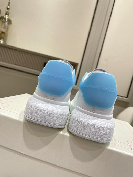 新款蓝色胶尾小白鞋 商品图0