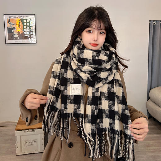 2022新款黑白大方格子加厚围巾女秋冬季韩版ins百搭流 秋冬季保暖披肩情侣款两用围脖 商品图2