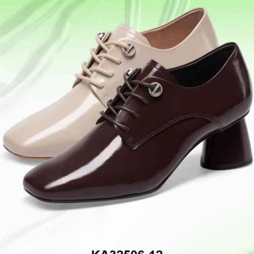 2楼KISSCAT女鞋：接吻猫新款、简约英伦风、通勤方头粗跟深口单鞋KA32506-12 商品图0