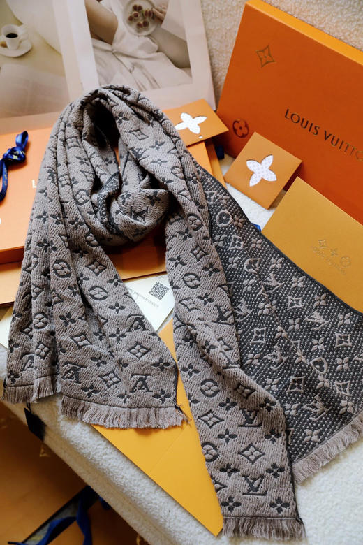 lv路易威登男款围巾-中灰 商品图1