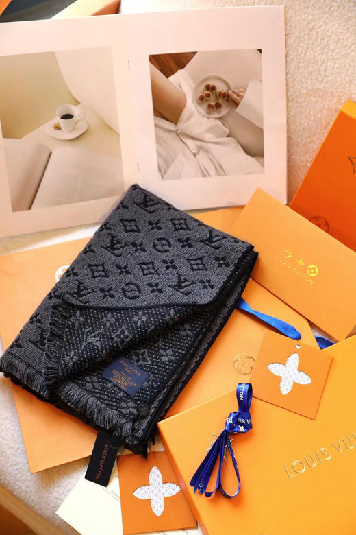 lv路易威登男款围巾-炭黑 商品图7