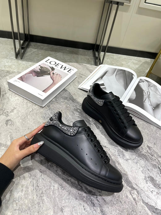 新款钻尾-鞋身黑色 商品图4