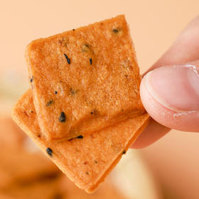 【地瓜小酥】只用天目山小香薯的红薯心熬浆低温慢火烘烤 酥脆香甜 不加糖非油炸 30年老师傅每天只做150斤，健康好吃不上火休闲小零食