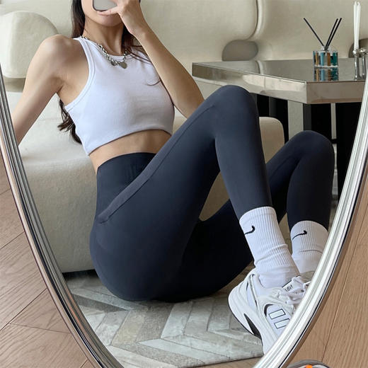 【收腹！提臀！百搭！】新款5D红外悬浮裤  加绒卡卡裤女 健身瑜伽打底裤 高腰收腹提臀芭比裤 外穿悬浮裤 商品图1