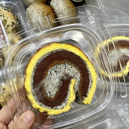 黑芝麻虎皮蛋糕卷 商品图0
