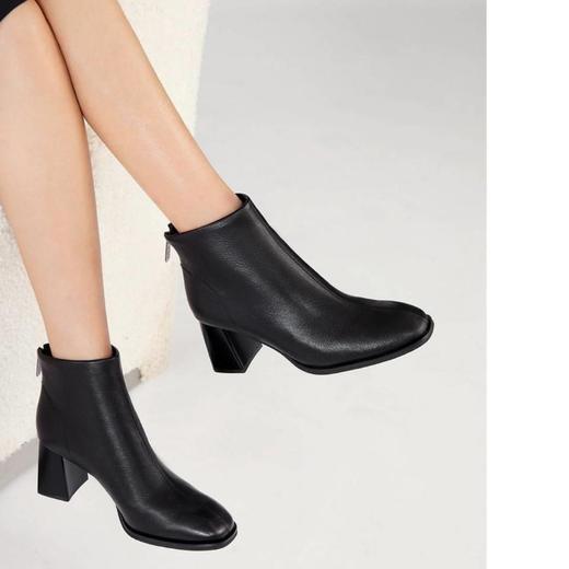 2楼KISSCAT女鞋：KISSCAT新品，通勤短靴、气质优雅32531-10 商品图6