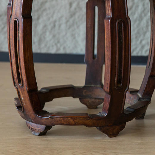 清 红木鱼门洞鼓凳（一套三只） 商品图3