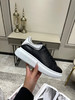 黑色鞋身尾部电绣 商品缩略图0