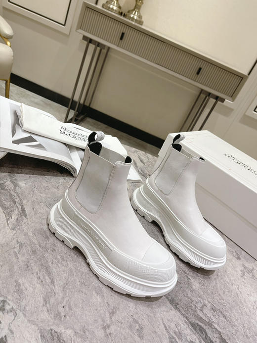 全白厚底短靴 商品图3