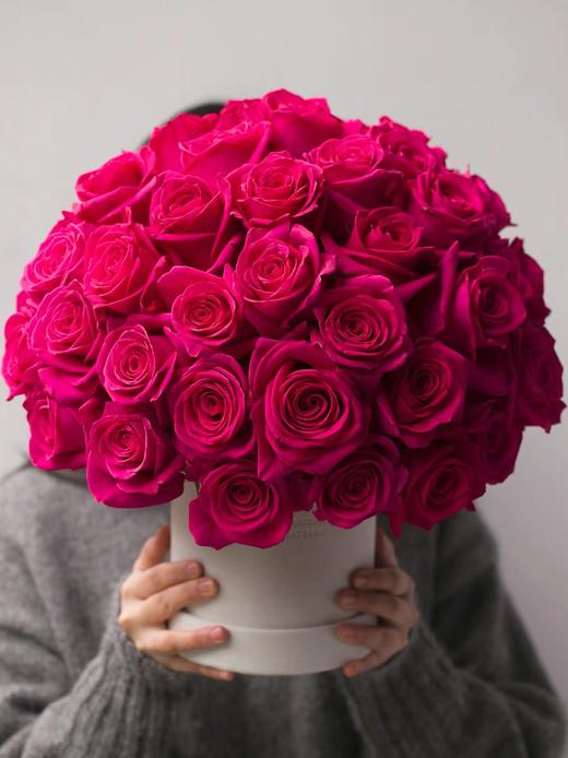 弗洛伊德/梦境【我自风情万种 与世无争】简小姐精选 A级稀有玫红色 兰蔻“御用玫瑰” 弗洛伊德9+1枝(防花损）2束包邮 下单5天发货 商品图6