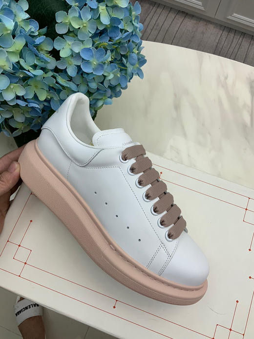 白色粉底 商品图5