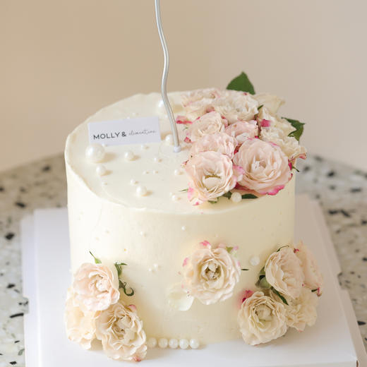 泡泡折射鲜花蛋糕（提前一天预定/配送当日无法退订退款） 商品图0