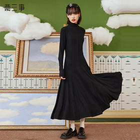 两三事 温软入冬 冬季新款简约高领厚款毛织连衣裙长裙