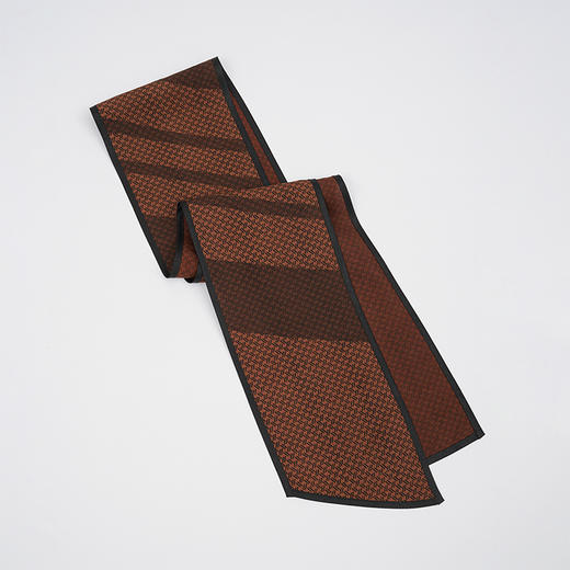 TANGY Collection/天意精品2022年秋冬新品真丝格纹围巾 商品图1