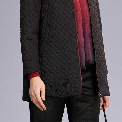 TANGY Collection/天意精品莨绸香云纱裥棉外套 商品图3