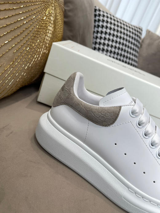 浅灰色鳄鱼纹 商品图1