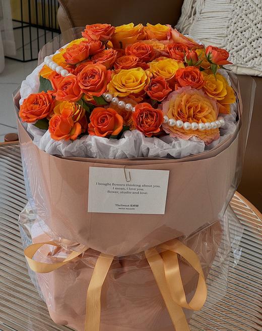 橘光芭比 · 花束 商品图1