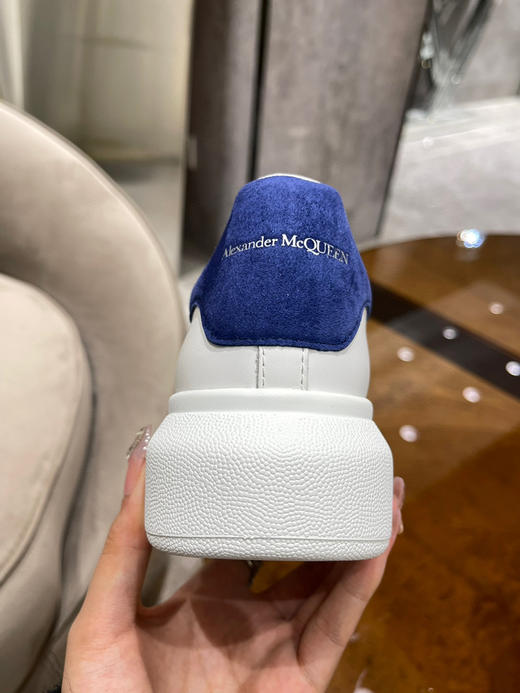 蓝色绒尾 商品图0