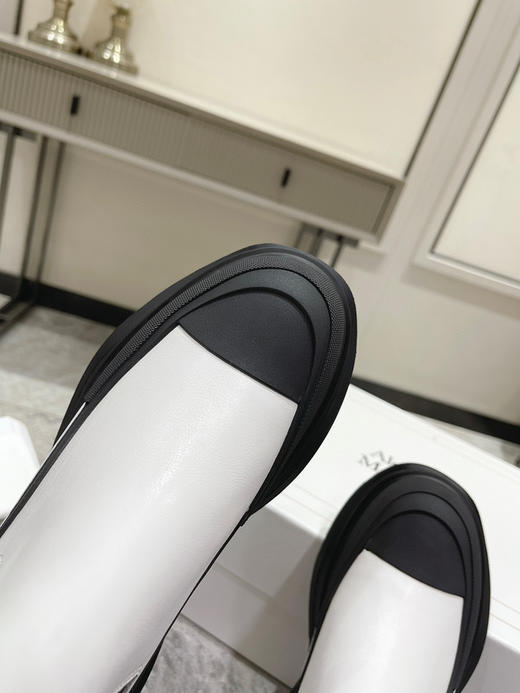 黑底白色厚底短靴 商品图5