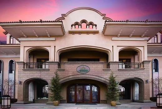 浦东碧云带户外的独立会所 商品图1