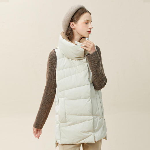 Famecoco范可儿羽绒马甲女短款白鸭绒羽绒服轻薄外套女F228CA006 商品图3