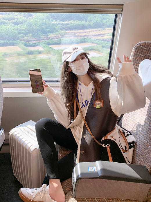 【179元任选2件】现货！羊羔毛马甲背心坎肩 商品图3