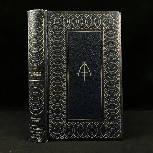 毛姆《魔术师/客厅里的绅士》 简·达林顿插图 复古仿皮精装32开 商品图0