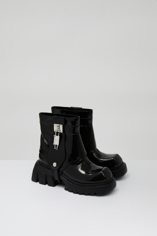 锁扣裤管厚底短靴 商品图2