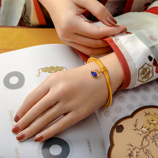 宫匠造办 十朝十美宫镯 魏晋·貂蝉闭月黄金手镯 商品图4