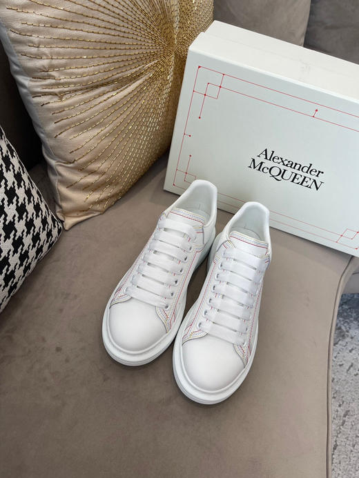 白色五彩绣线 商品图1