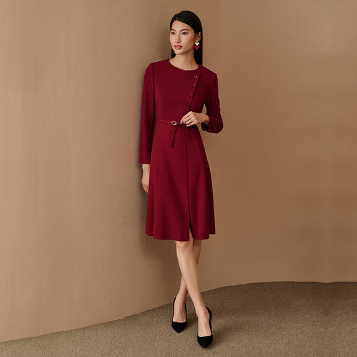 EITIE爱特爱女装秋款时尚通勤纽扣装饰修身收腰显瘦A字连衣裙C2207052 商品图2