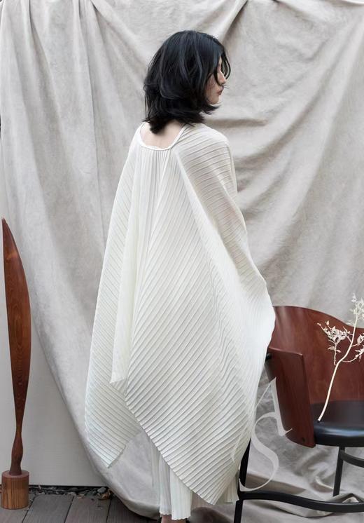 Mark Kenly Domino Tan  骨白色BETANIA褶纹斗篷式上衣 商品图4