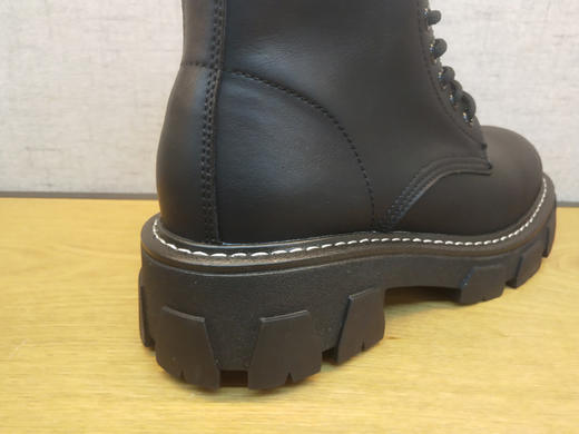 2021秋季豪行新款舒适女靴213X41017时尚厚底马丁单靴系带短筒靴 商品图8