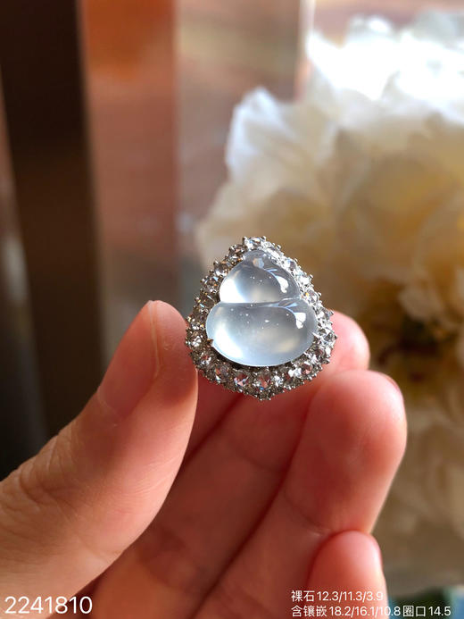 2241810，近玻璃葫芦戒指。具体价格微信咨询 商品图1