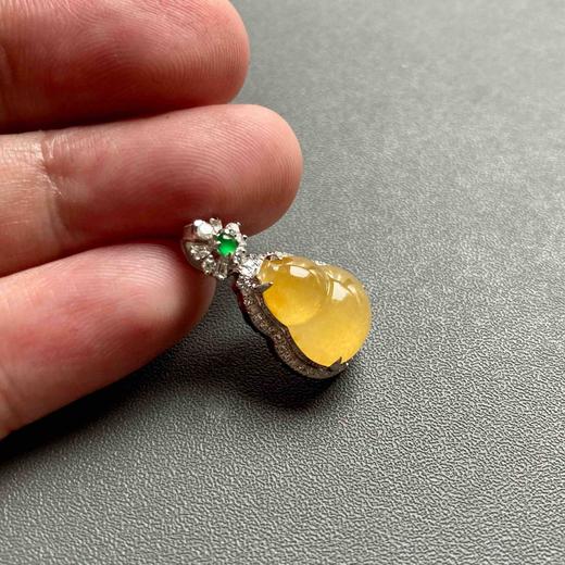 稀有厚庄高冰种黄翡葫芦18k白金钻石镶嵌 商品图8