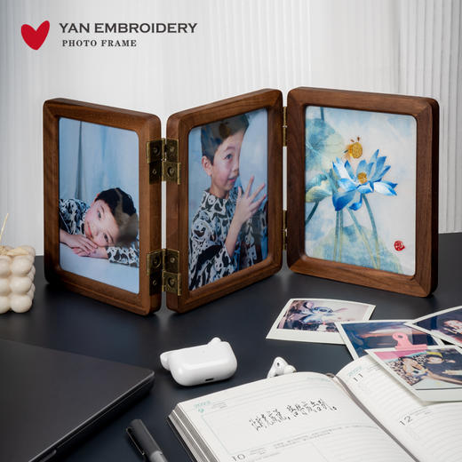 艷 湘绣 三折创意组合7寸折叠黑胡桃木相框摆台 商品图3