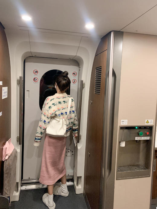 <曾小咸推荐>巨折清仓秒杀，稀有现货24小时发【仅限今日】宽松-慵懒风甜美针织上衣 商品图2