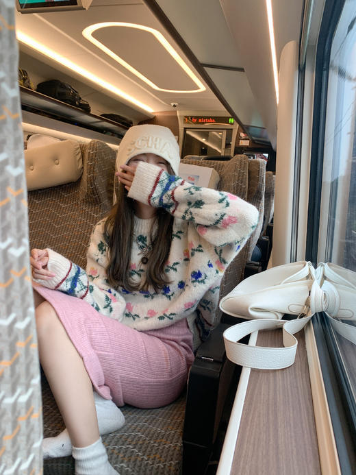 <曾小咸推荐>巨折清仓秒杀，稀有现货24小时发【仅限今日】宽松-慵懒风甜美针织上衣 商品图5