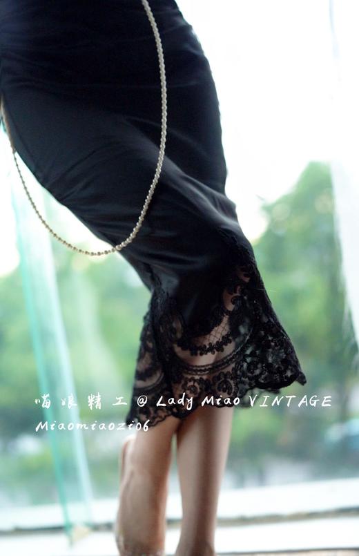 1303#【复团】喵娘精工丨定制《暮色之花》复古VTG抽绳收腰褶皱吊带缎面连衣裙 商品图8