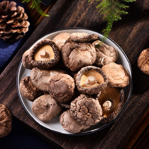 【冯站长专享】长白山香菇（五星级) 商品图0