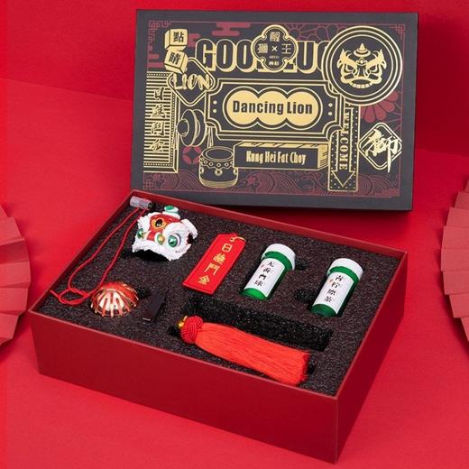 汽车挂件醒狮貔貅后视镜吊坠高档车载香薰香水车内车饰挂礼盒套装 商品图3