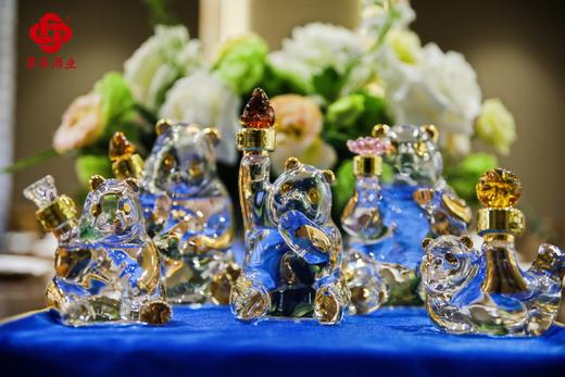 52度五粮液熊猫造型（金五福）1.888L  礼盒 商品图6